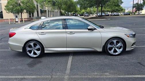 2019 Honda Accord Touring 2.0T