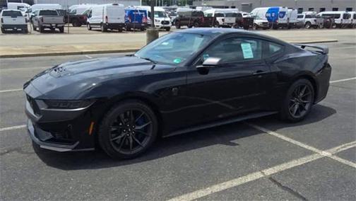 2025 Ford Mustang Dark Horse