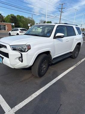 Super White 2020 Toyota 4Runner SR5 Premium