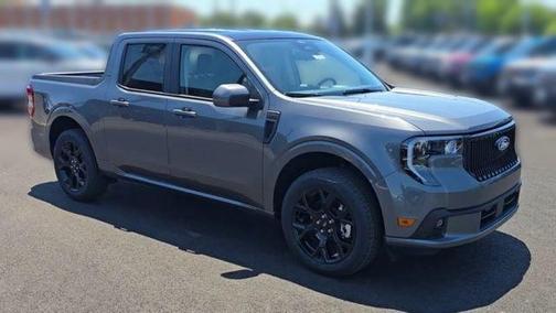 Carbonized Gray Metallic 2026 Ford Maverick Lobo Standard