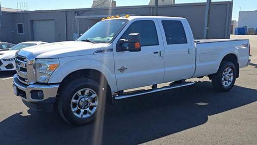 White 2013 Ford F-350 Lariat