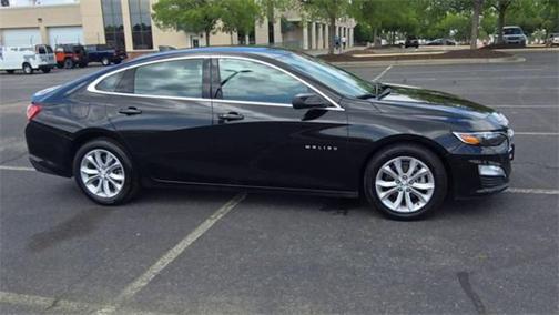 2022 Chevrolet Malibu FWD LT
