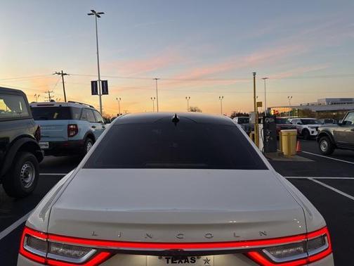 2020 Lincoln Continental Reserve