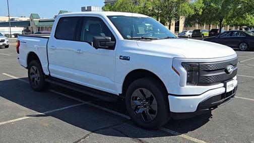 Oxford White 2025 Ford F-150 Lightning Flash