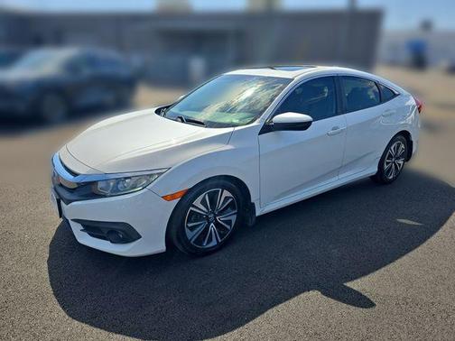 Taffeta White 2017 Honda Civic EX-T