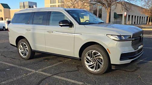 2025 Lincoln Navigator Reserve