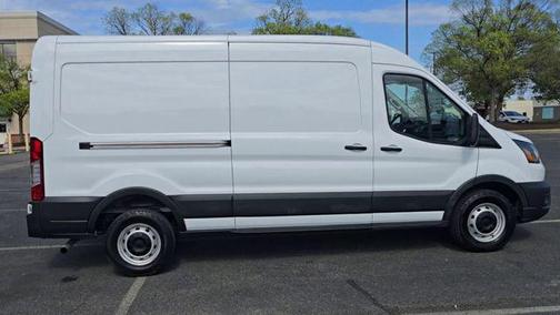 Oxford White 2023 Ford Transit-250 Base