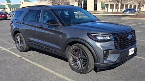 Carbonized Gray Metallic 2026 Ford Explorer ST-Line