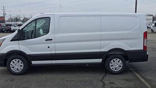 Oxford White 2026 Ford Transit-150 Base