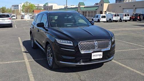 Infinite Black Metallic Clearcoat 2022 Lincoln Nautilus Reserve
