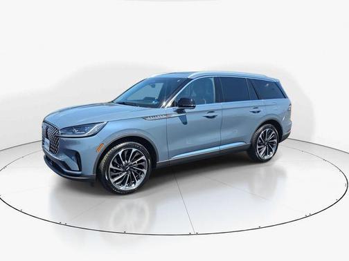 Whisper Blue Metallic Clearcoat 2025 Lincoln Aviator Reserve AWD