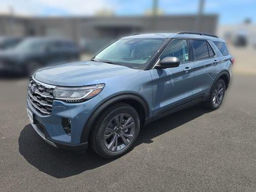 Vapor Blue Metallic 2026 Ford Explorer Active