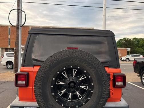 Punkn Metallic Clearcoat 2019 Jeep Wrangler Unlimited Sport