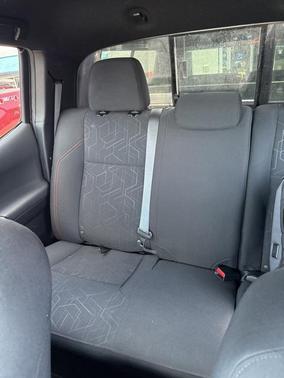 2019 Toyota Tacoma SR