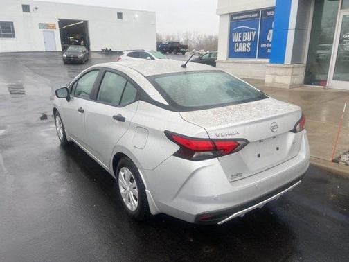 2023 Nissan Versa 1.6 S