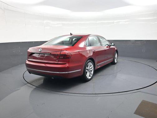 Fortana Red 2017 Volkswagen Passat 1.8T SEL Premium