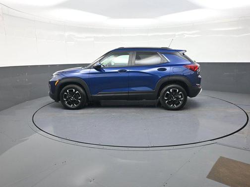 Blue Glow Metallic 2023 Chevrolet Trailblazer LT