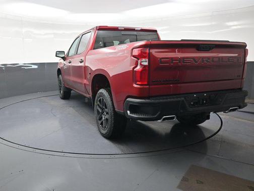 Radiant Red Tintcoat 2026 Chevrolet Silverado 1500 LT Trail Boss
