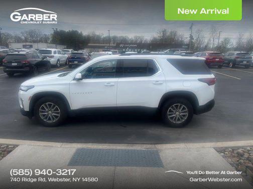 Summit White 2023 Chevrolet Traverse LT Cloth