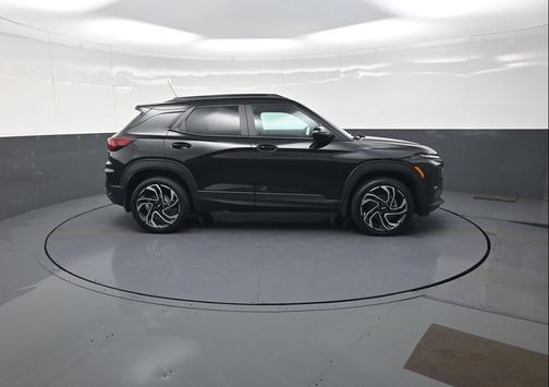 Mosaic Black Metallic 2024 Chevrolet Trailblazer RS