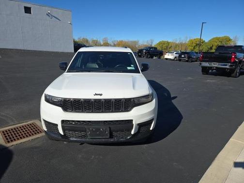2021 Jeep Grand Cherokee L Altitude