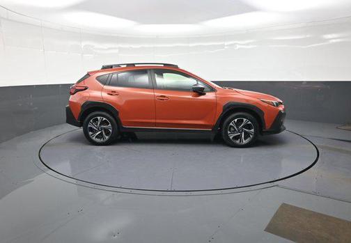 Sun Blaze Pearl 2024 Subaru Crosstrek Premium