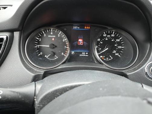 2020 Nissan Rogue Sport SV