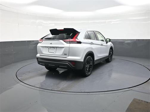 2022 Mitsubishi Eclipse Cross LE