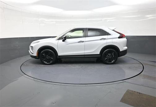 2022 Mitsubishi Eclipse Cross LE