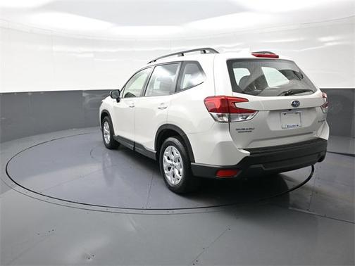 2022 Subaru Forester Base