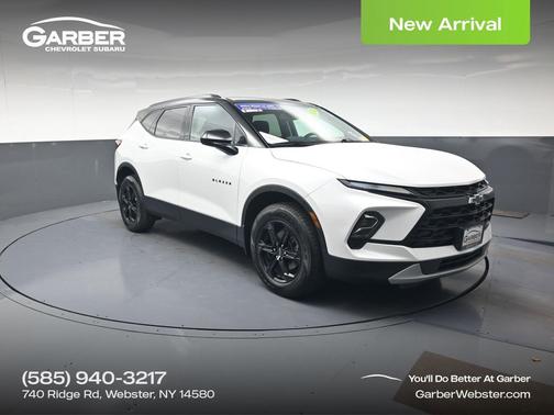 Iridescent Pearl Tricoat 2024 Chevrolet Blazer 2LT