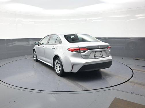 Classic Silver Metallic 2023 Toyota Corolla LE