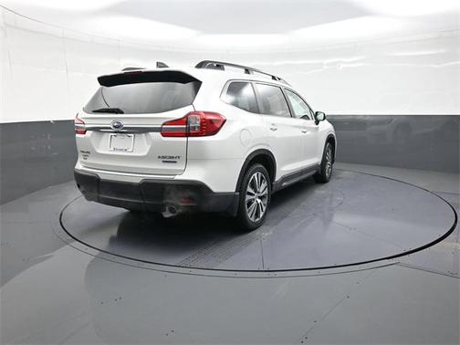 2022 Subaru Ascent Limited 8-Passenger