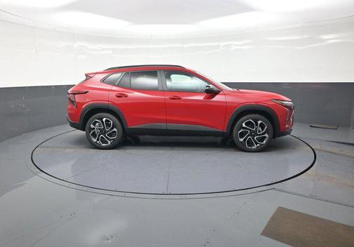 Apex Red 2026 Chevrolet Trax FWD 2RS