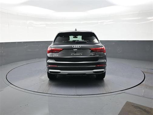 2024 Audi Q3 Premium 40 TFSI quattro Tiptronic