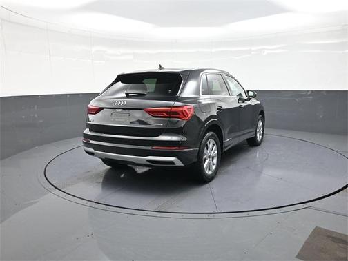 2024 Audi Q3 Premium 40 TFSI quattro Tiptronic