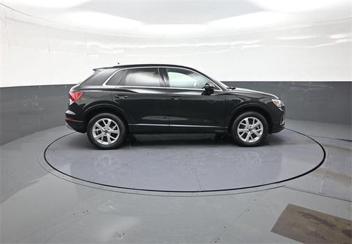 2024 Audi Q3 Premium 40 TFSI quattro Tiptronic