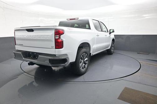 Summit White 2026 Chevrolet Silverado 1500 LT