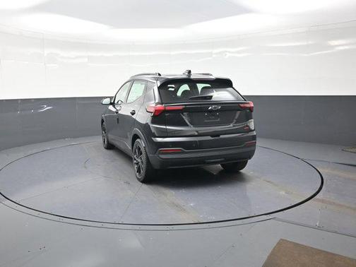 Mosaic Black Metallic 2027 Chevrolet Bolt RS