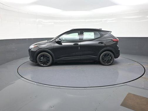 Mosaic Black Metallic 2027 Chevrolet Bolt RS