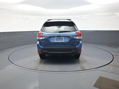 Horizon Blue Pearl 2021 Subaru Forester Limited