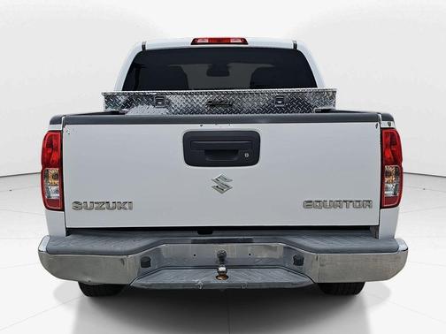 2010 Suzuki Equator S