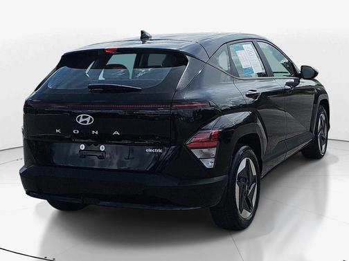 Abyss Black Pearl 2024 Hyundai KONA EV SE