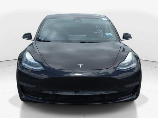 Black 2020 Tesla Model 3