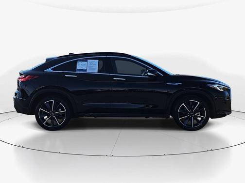 2025 INFINITI QX55 ESSENTIAL