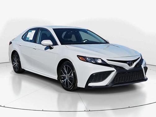 2024 Toyota Camry 