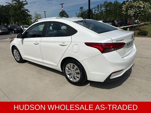 2019 Hyundai Accent SE