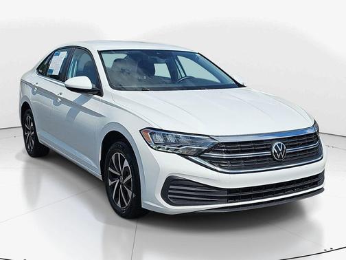 Pure White 2024 Volkswagen Jetta 1.5T S