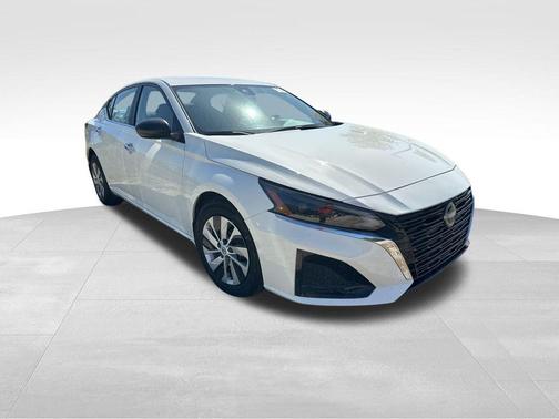 2024 Nissan Altima 2.5 S