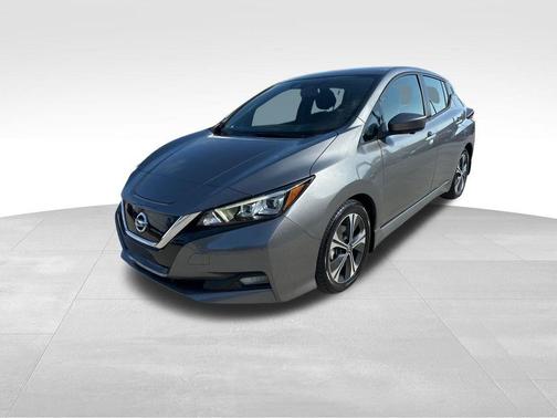 2022 Nissan Leaf SV
